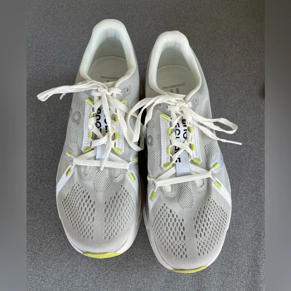 On Cloud Eclipse Women’s Size 10 Running Shoes - Picture 1 of 6
